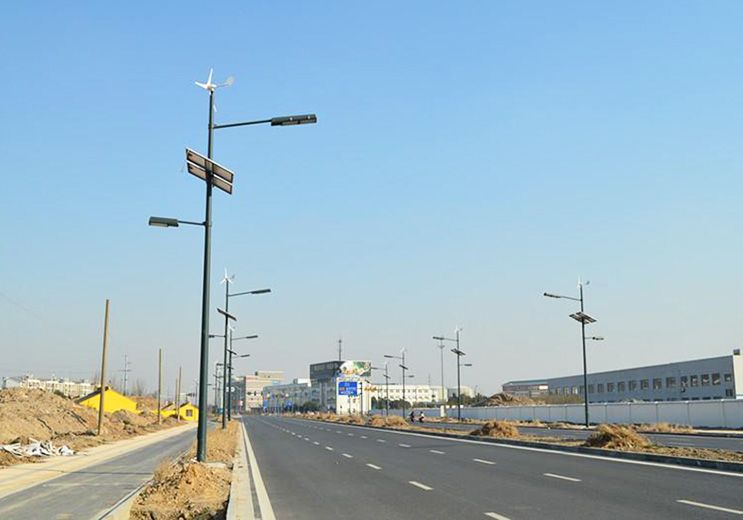 環(huán)保節(jié)能的小型風力發(fā)電機廣泛應用于民用領域
