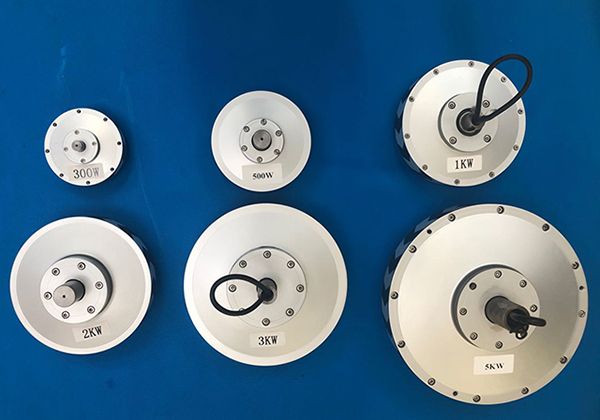 盤式無鐵芯發(fā)電機發(fā)電時阻力大嗎？