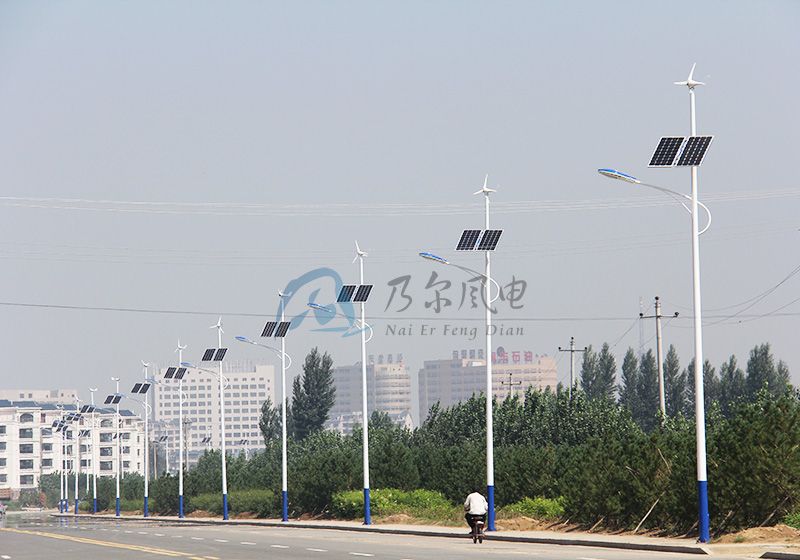 路燈風(fēng)力發(fā)電機(jī)一天能發(fā)多少電？